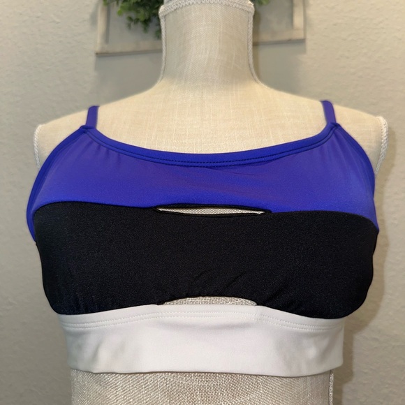 Shade & Shore Bikini - Picture 10 of 10